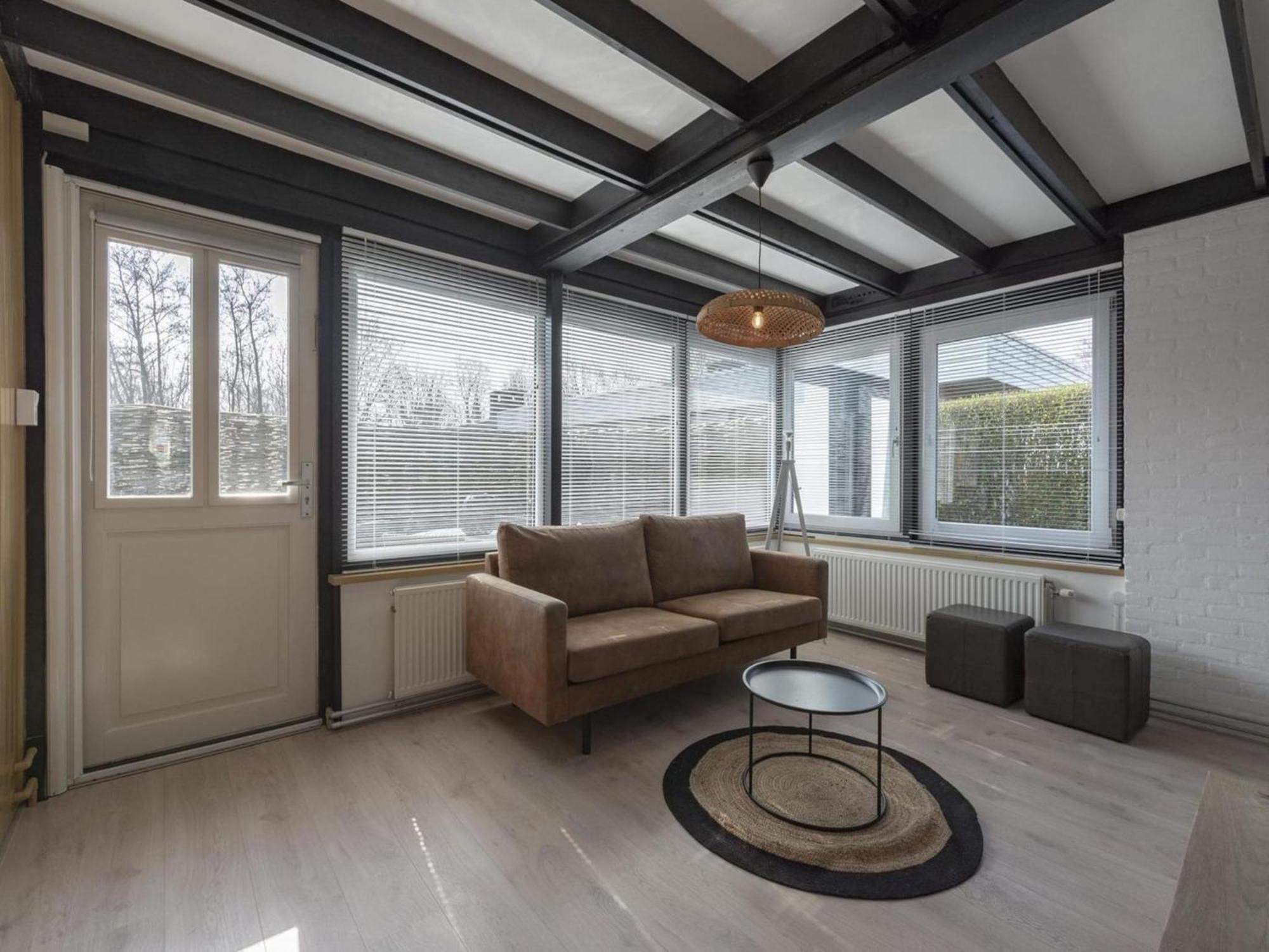 Attractive Bungalow With Modern Furnishings Sint Maartensvlotbrug Eksteriør billede